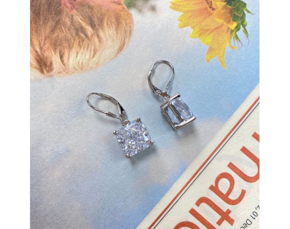 SMALL SQUARE DANGLE ZIRCONIA EARRINGS