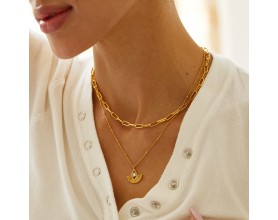 Fan-shaped Necklace