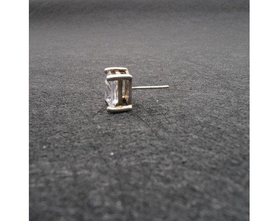 DIAMOND SQUARE EARRINGS