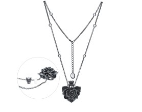 BLACK IRREGULAR FLOWER NECKLACE