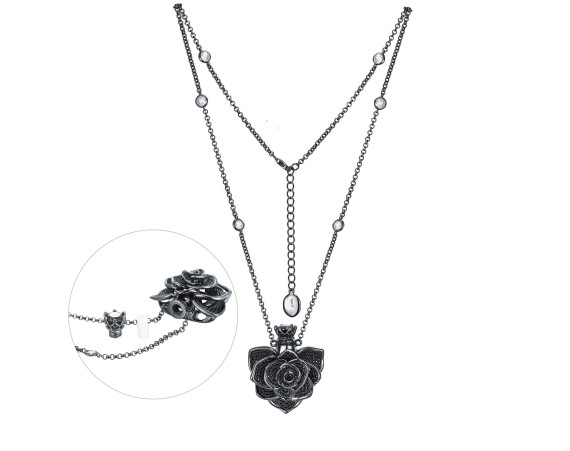 BLACK IRREGULAR FLOWER NECKLACE