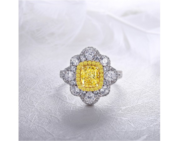 DARK FAT RECTANGULAR ZIRCON RING